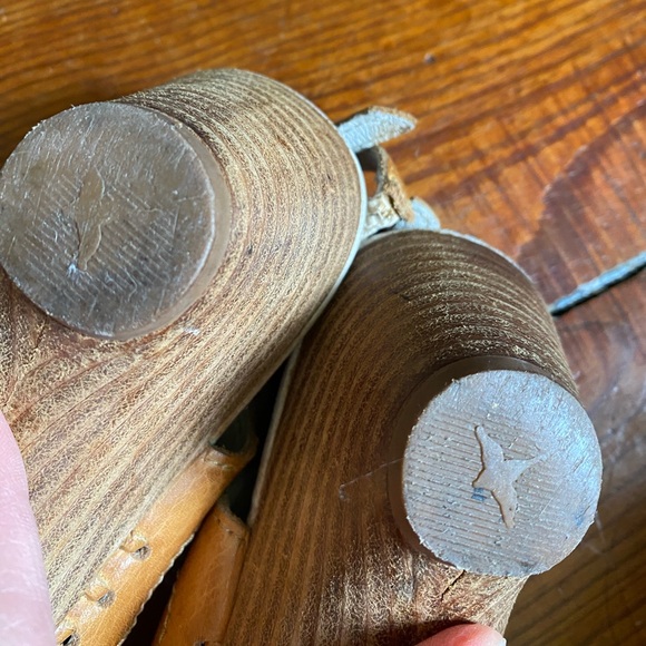 Pikolinos Leather Slingback Cutout Sandals - Picture 10 of 15